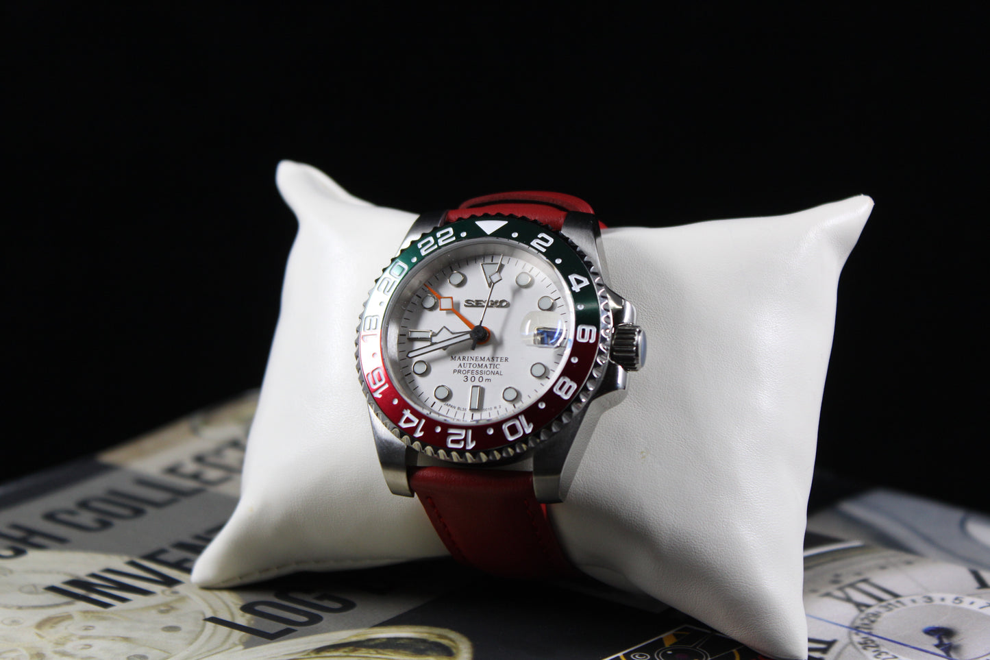 CTM-JingleBells-GMT (Custom Watch)